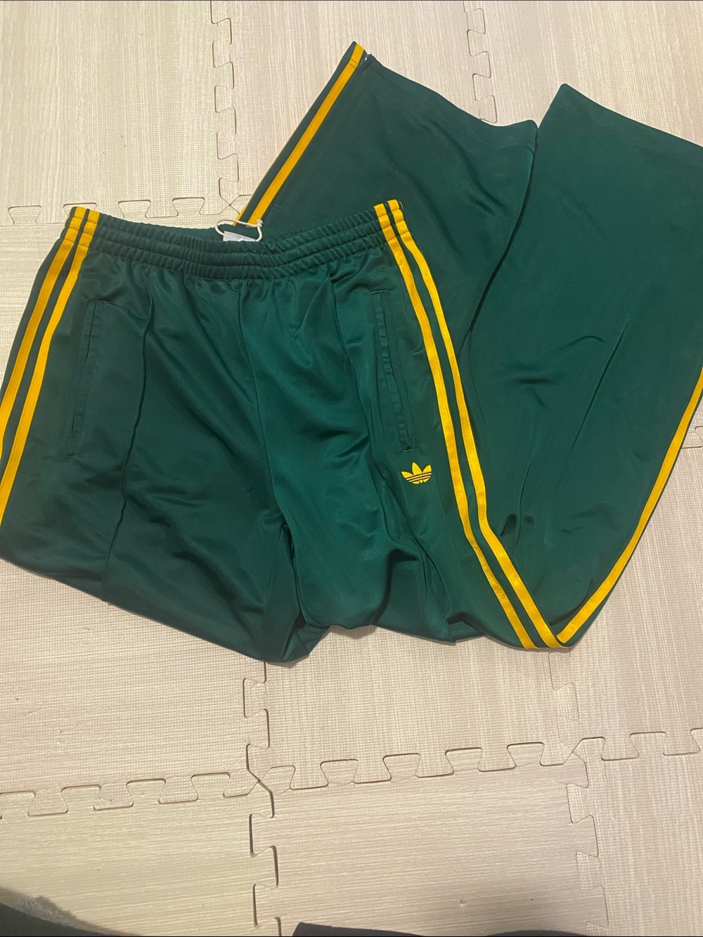 Adidas fire bird loose trousers - Picture 2 of 6